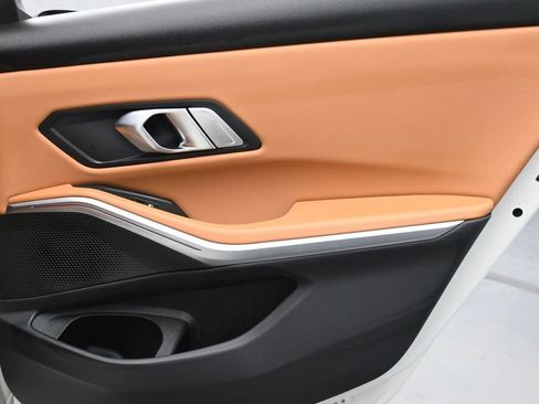 Used 2023 BMW M340i w/ Driving Assistance Package image 25