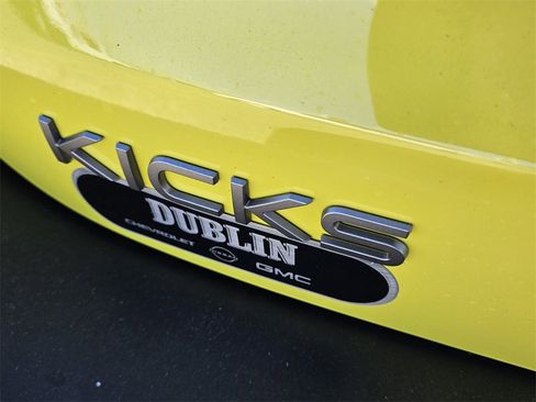 New 2026 Nissan Kicks SR image 9