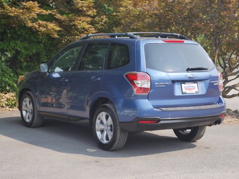 Used 2015 Subaru Forester 2.5i Premium w/ All-Weather Package AWD/4WD image 18