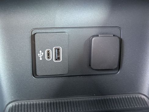 New 2026 Ford Explorer Active RWD image 56