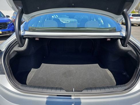 Used 2025 Hyundai Sonata SEL FWD image 12