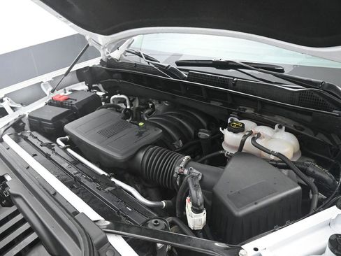 Used 2025 GMC Sierra 1500 SLT image 14