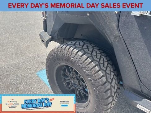 Used 2017 Jeep Wrangler Unlimited Sport w/ Quick Order Package 24S AWD/4WD image 3