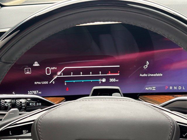 Certified 2025 Cadillac Escalade Sport Platinum w/ LPO, ONYX Package AWD/4WD image 30