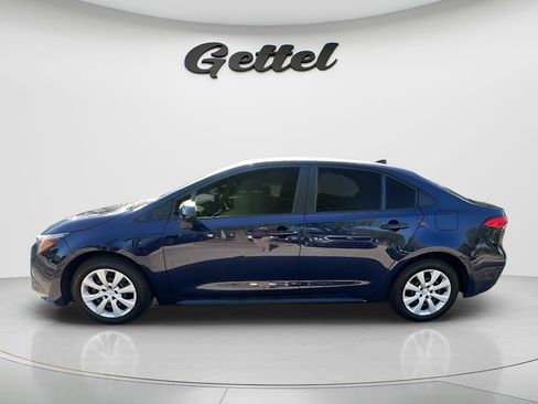 Used 2025 Toyota Corolla LE FWD image 8