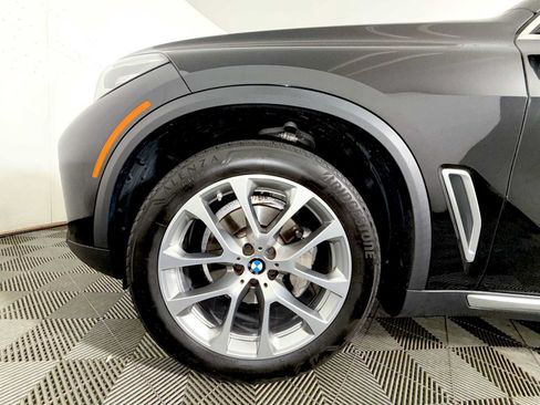 Used 2023 BMW X5 xDrive40i w/ Premium Package AWD/4WD image 8