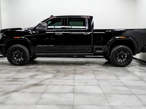 Used 2024 GMC Sierra 3500 Denali Ultimate image 7