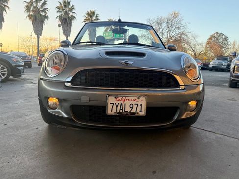 Used 2010 MINI Cooper S image 4