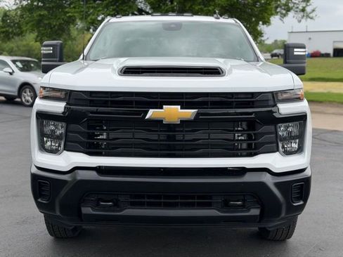 New 2026 Chevrolet Silverado 3500 W/T AWD/4WD image 2