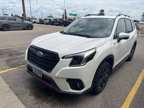 Used 2023 Subaru Forester Sport AWD/4WD image 3