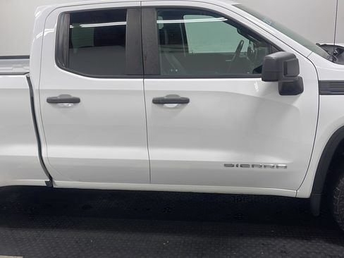 Used 2023 GMC Sierra 1500 Pro AWD/4WD image 19
