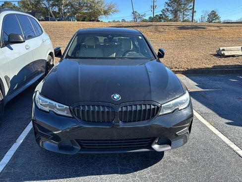 Used 2021 BMW 330i Sedan w/ Convenience Package image 3