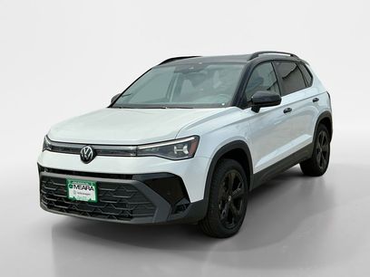 New 2025 Volkswagen Taos SE