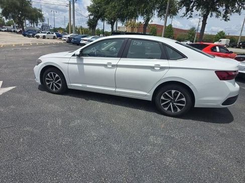Used 2024 Volkswagen Jetta S FWD image 4