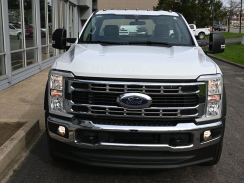 New 2026 Ford F550 2WD Regular Cab Super Duty image 2