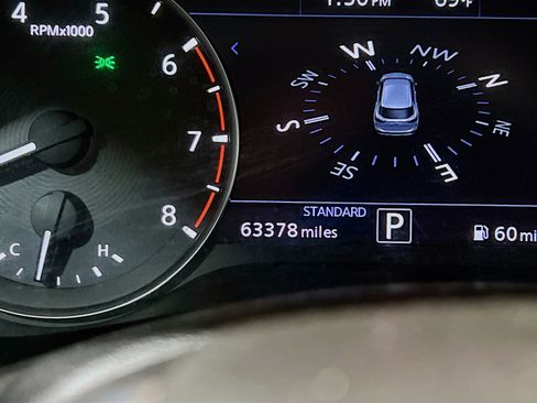 Used 2019 INFINITI QX50 Essential w/ Premium Heat Package image 8