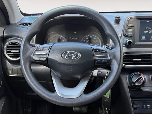 Used 2018 Hyundai Kona SE AWD/4WD image 12