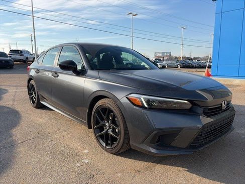 Used 2024 Honda Civic Sport image 10