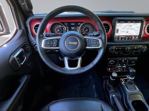 Certified 2022 Jeep Wrangler Rubicon w/ LED Lighting Group AWD/4WD image 5