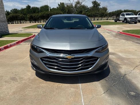 Used 2024 Chevrolet Malibu LT FWD image 11