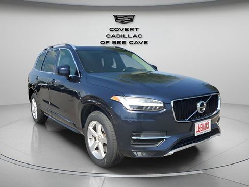 Used 2017 Volvo XC90 T5 Momentum w/ Vision Package image 1
