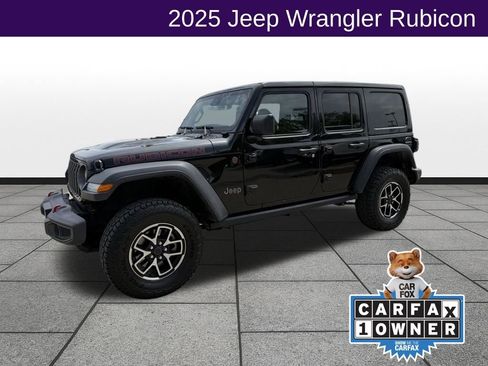 Used 2025 Jeep Wrangler Unlimited Rubicon image 1