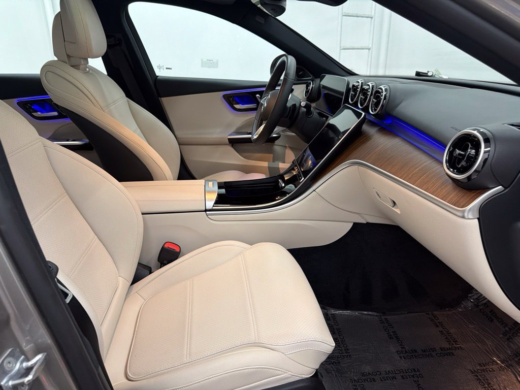 Used 2024 Mercedes-Benz C 300 Sedan image 29