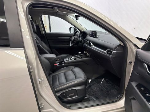 Used 2025 MAZDA CX-5 AWD 2.5 S w/ Preferred Package image 14