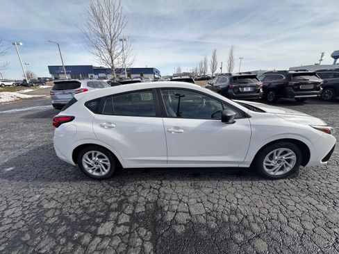 Certified 2024 Subaru Impreza 2.0i image 2