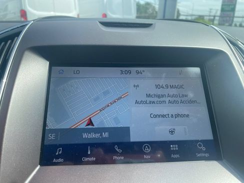Used 2020 Ford Edge ST w/ Equipment Group 401A AWD/4WD image 21