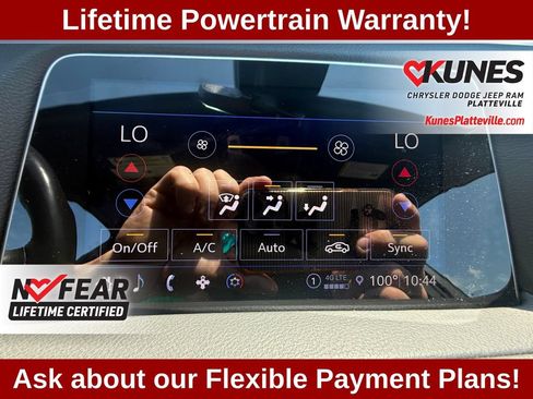 Used 2023 Cadillac XT4 Premium Luxury w/ Enhanced Visibility Package AWD/4WD image 29