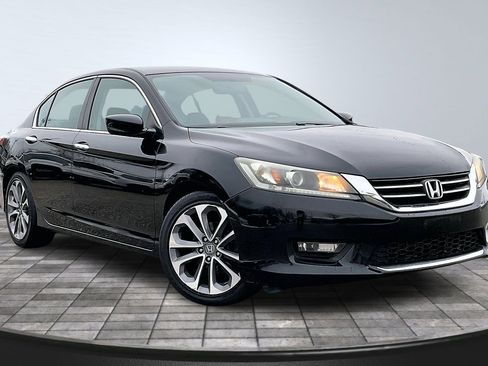 Used 2014 Honda Accord Sport image 10