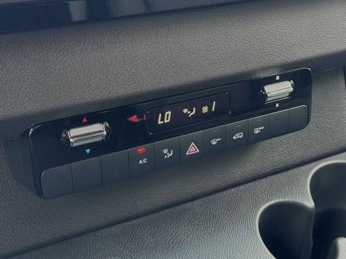 Used 2024 Mercedes-Benz Sprinter 144 Cargo image 20