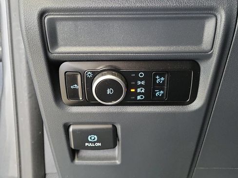 Used 2024 Ford F150 STX RWD image 28