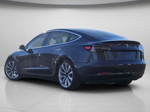 Used 2018 Tesla Model 3 Long Range image 6