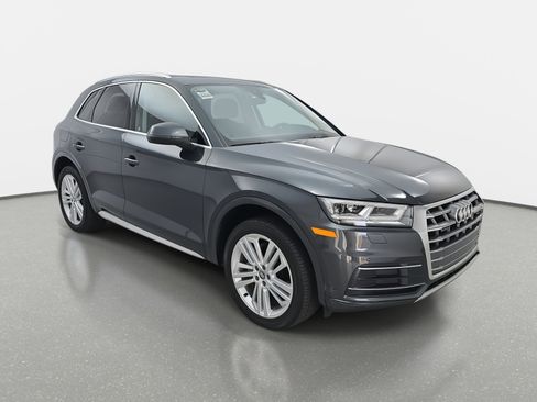 Used 2019 Audi Q5 2.0T Premium Plus w/ Premium Plus Package image 3