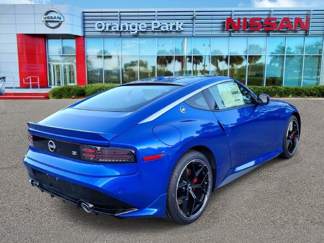 New 2027 Nissan Z Performance RWD image 2