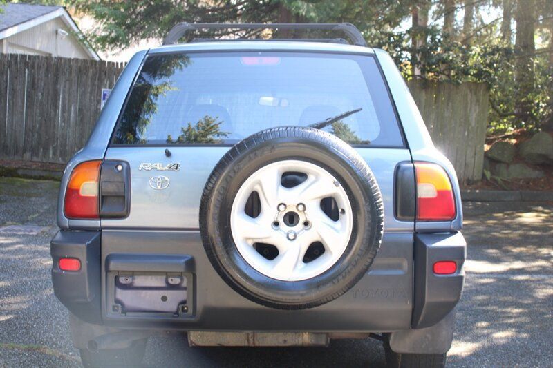 Used 1997 Toyota RAV4 4WD 4-Door w/ Upgrade Pkg w/ Tilt Wheel image 10