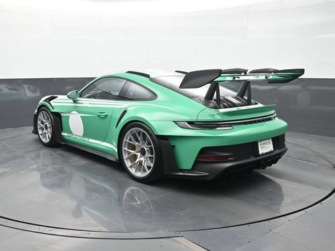 Certified 2025 Porsche 911 GT3 RS RWD image 3