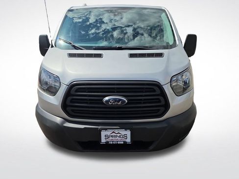 Used 2018 Ford Transit 150 XL RWD image 8
