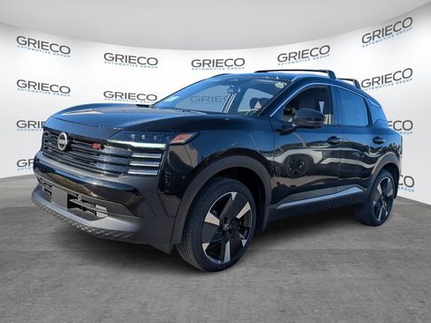 New 2026 Nissan Kicks SR image 3