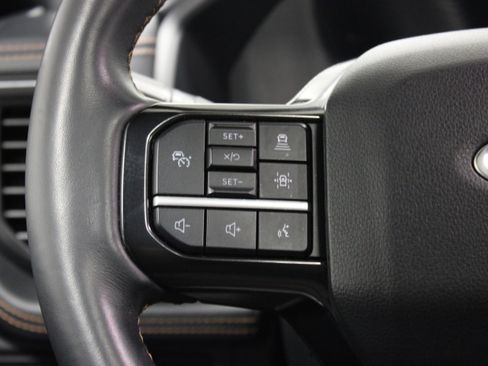 Used 2024 Ford Expedition Max Platinum AWD/4WD image 23