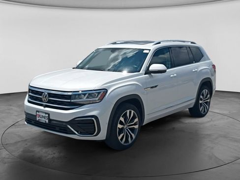 Used 2023 Volkswagen Atlas SEL Premium AWD/4WD image 3