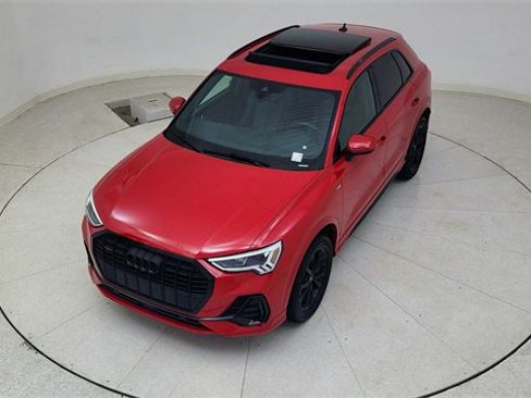 Used 2023 Audi Q3 2.0T Premium Plus w/ Premium Plus Package image 80