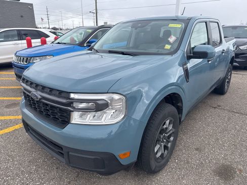 Used 2023 Ford Maverick XLT w/ XLT Luxury Package image 2