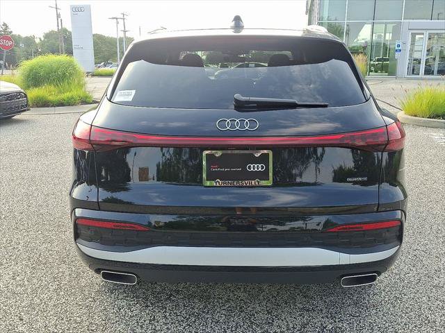 Certified 2025 Audi Q5 Premium AWD/4WD image 5