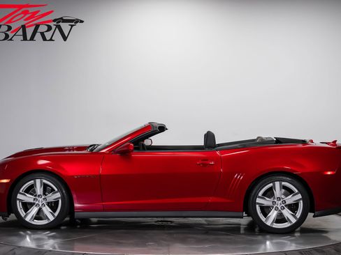 Used 2013 Chevrolet Camaro ZL1 RWD image 2