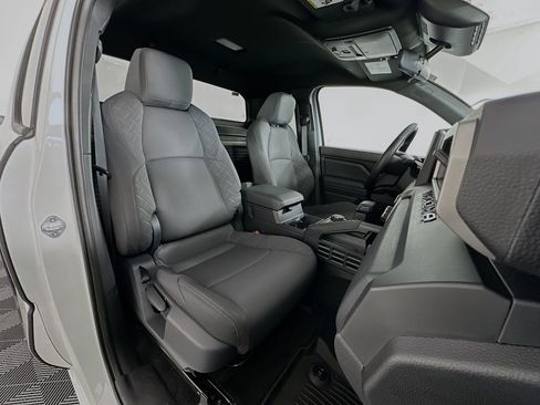 Certified 2024 Toyota Tacoma SR w/ Towing Package image 26