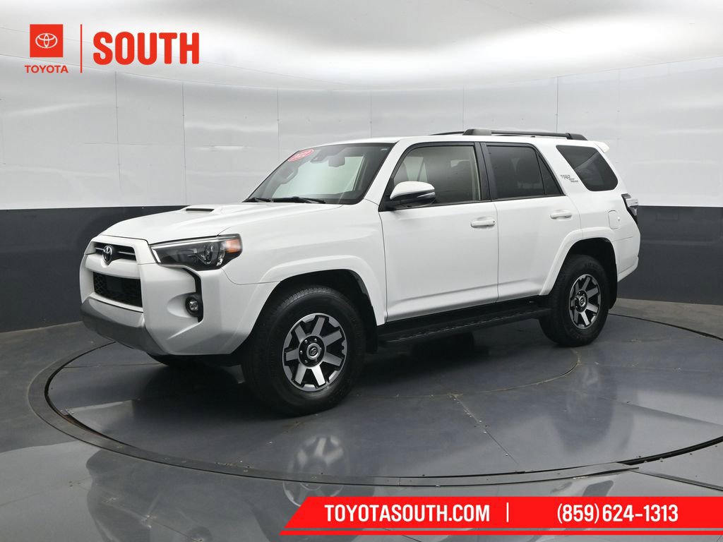Used 2022 Toyota 4Runner TRD Off-Road Premium w/ Moonroof Package AWD/4WD image 6