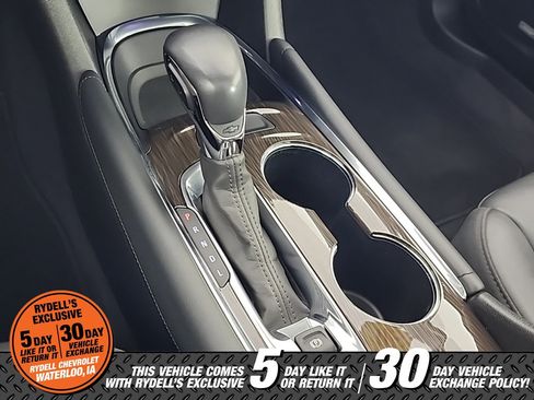 Certified 2022 Chevrolet Malibu Premier image 32